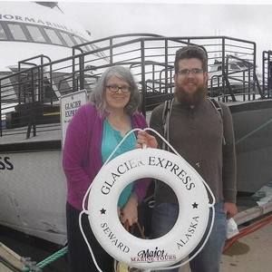 Meet your Posher, Becky